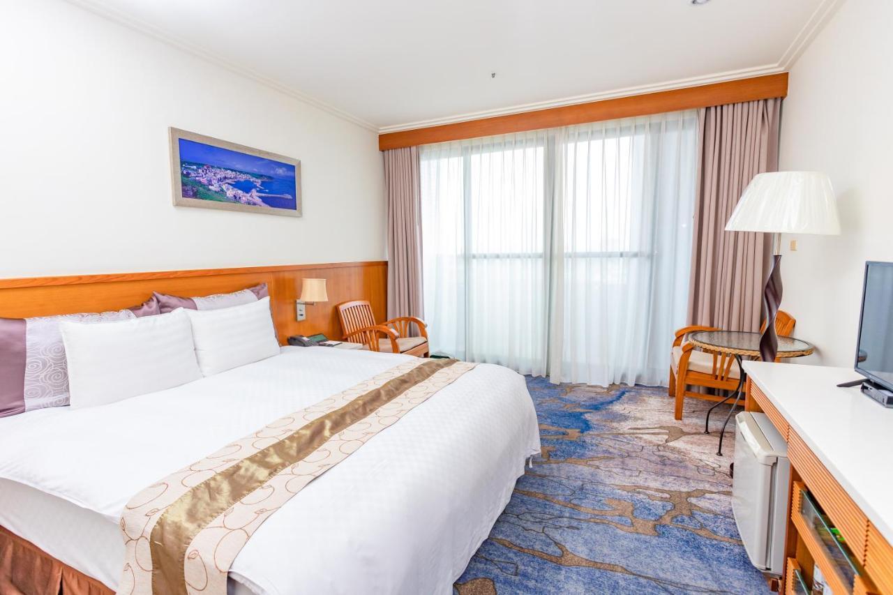 Yaling Hotel Маґун Екстер'єр фото