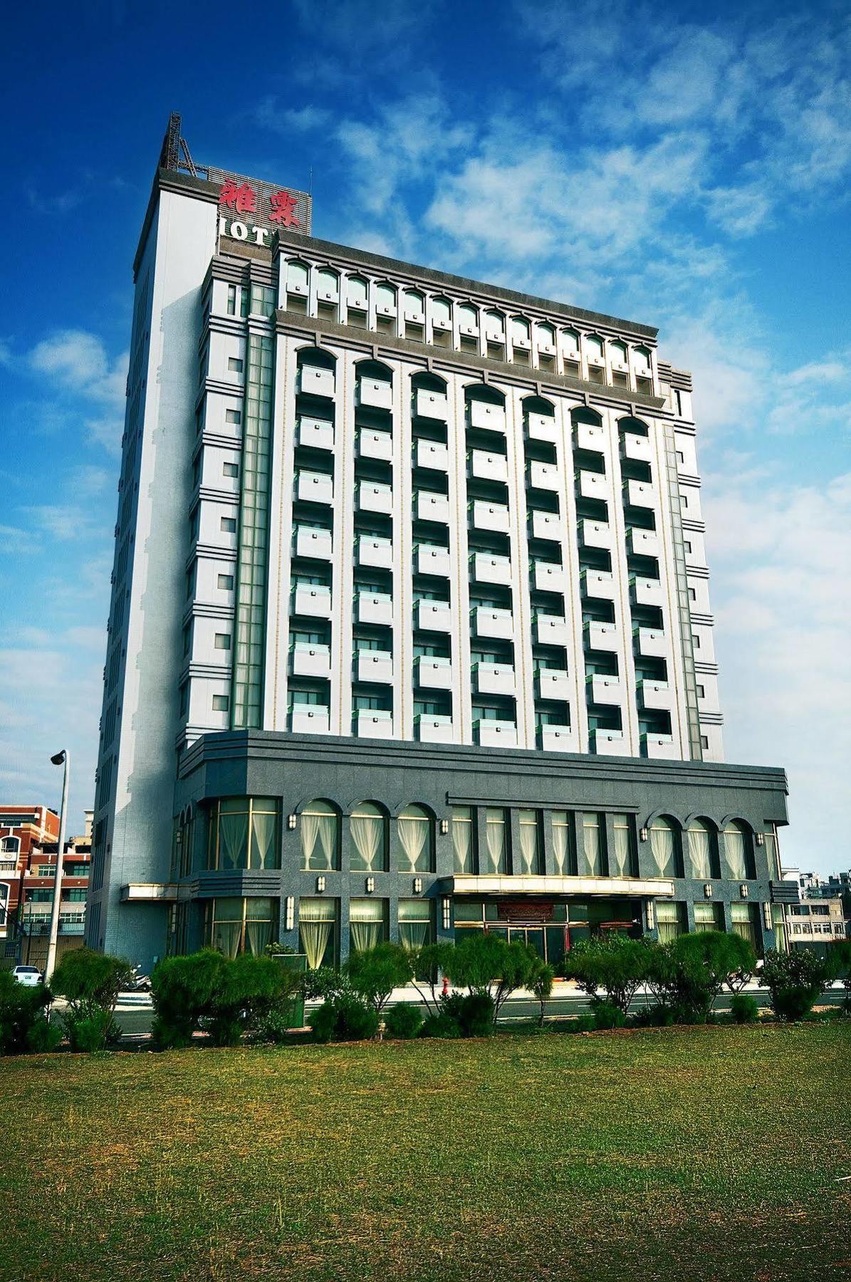 Yaling Hotel Маґун Екстер'єр фото